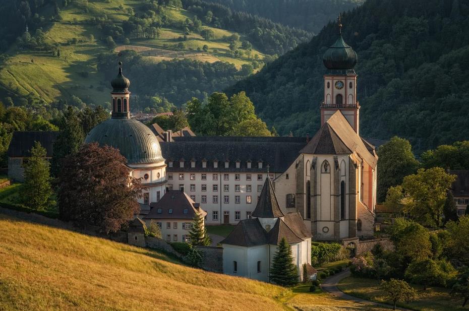 Seemingly Simple Teachings, Yet Crucial for Practice